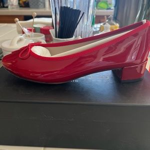 Red repetto ballet pumps! The icon Lily rose depp shoes